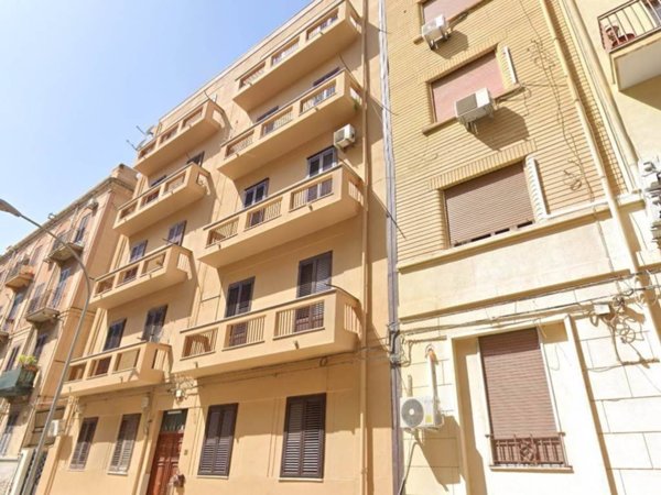 villa in vendita a Palermo in zona Zisa