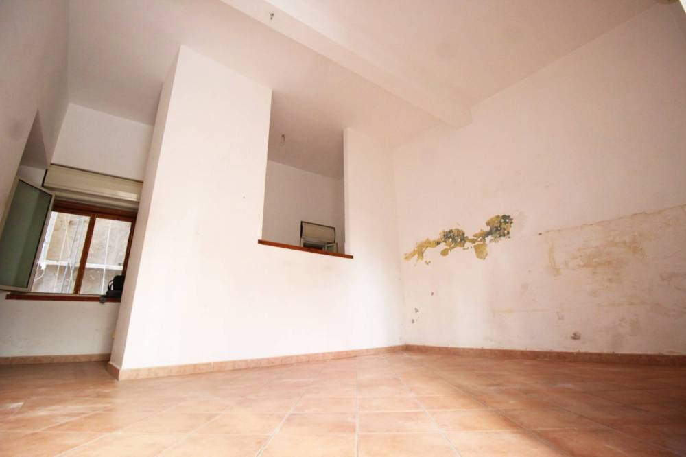 appartamento in vendita a Palermo in zona Baida