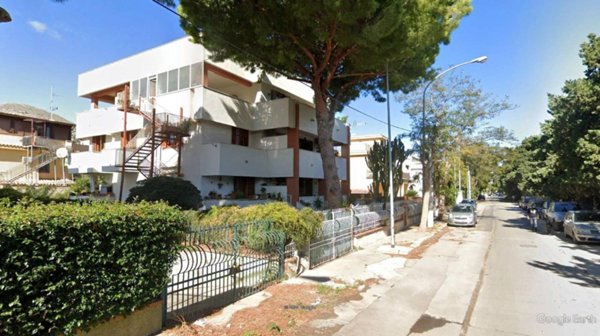 appartamento in vendita a Palermo in zona Partanna