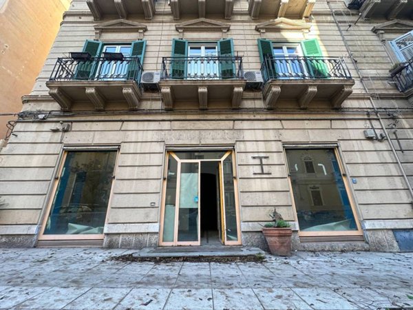 negozio in vendita a Palermo in zona Libertà