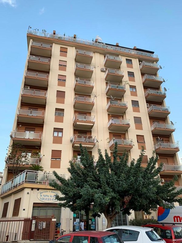 appartamento in vendita a Palermo