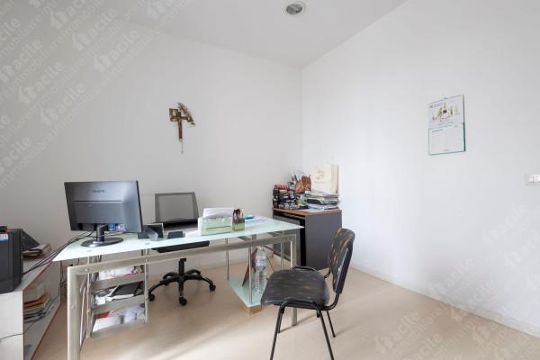 appartamento in vendita a Palermo in zona Politeama