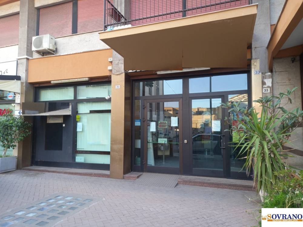 negozio in vendita a Palermo