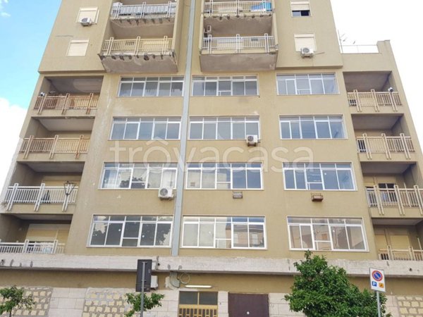 negozio in vendita a Palermo in zona Noce
