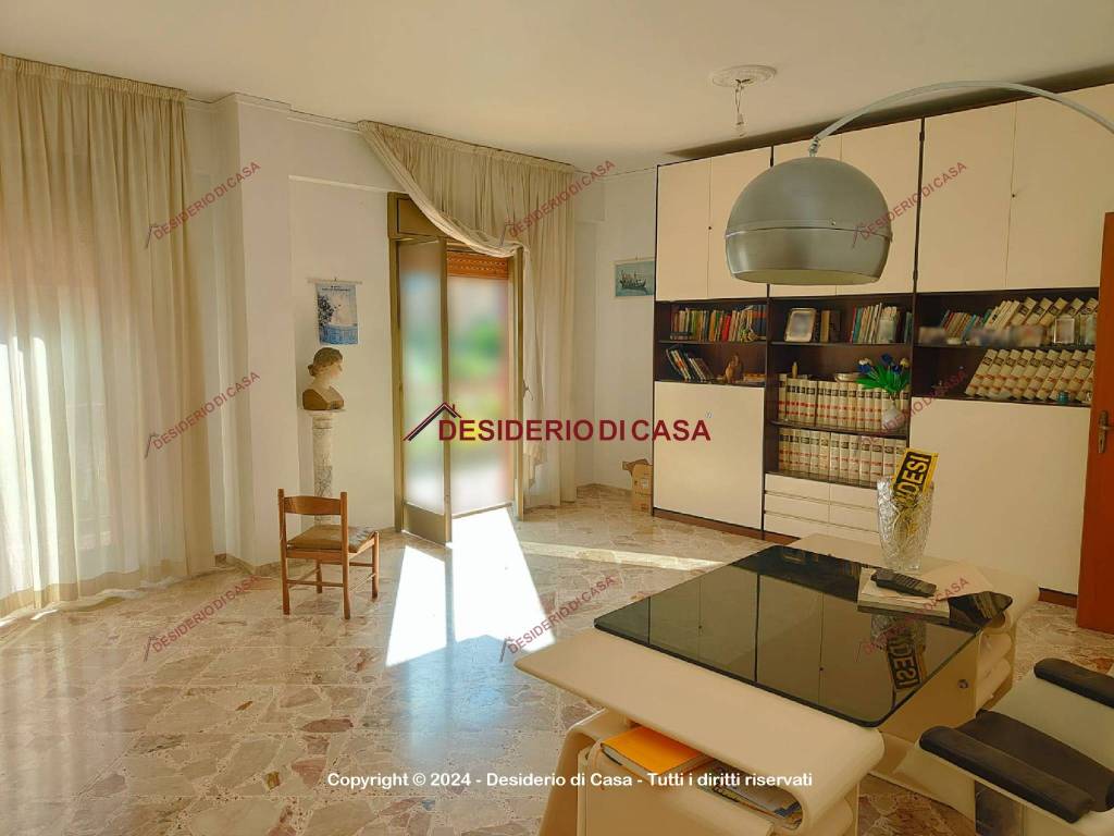 appartamento in vendita a Palermo in zona Villagrazia/Falsomiele
