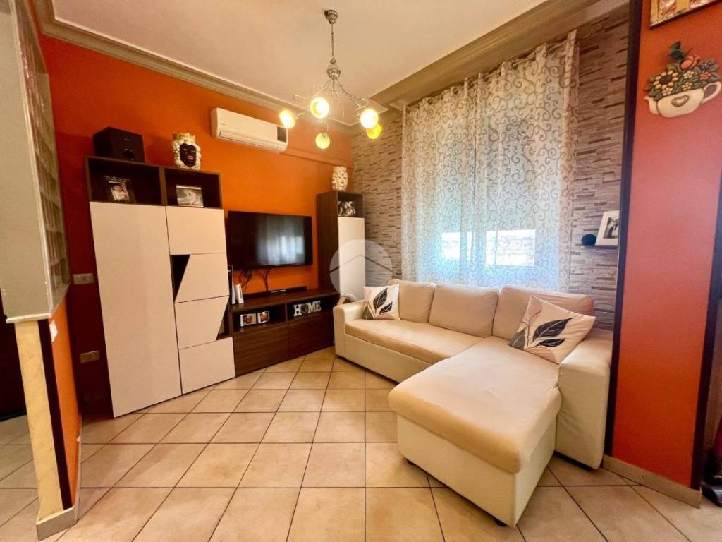 appartamento in vendita a Palermo in zona Montegrappa / Santa Rosalia