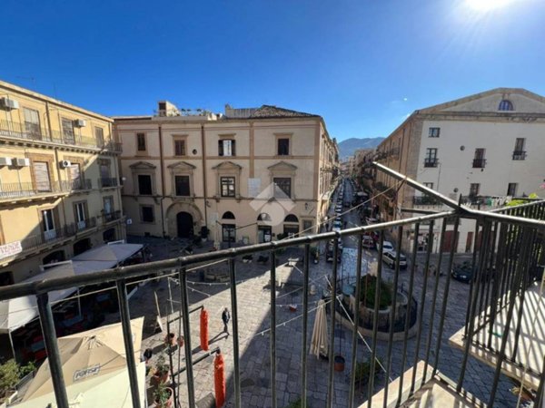 appartamento in vendita a Palermo in zona Centro storico