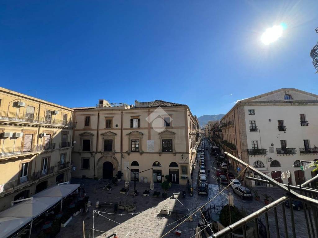 appartamento in vendita a Palermo in zona Centro storico
