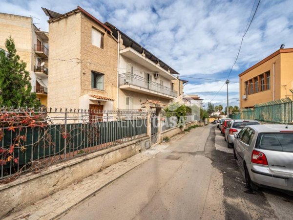casa indipendente in vendita a Palermo in zona Boccadifalco