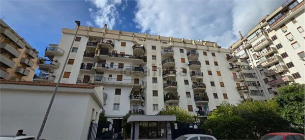 appartamento in vendita a Palermo in zona San Lorenzo
