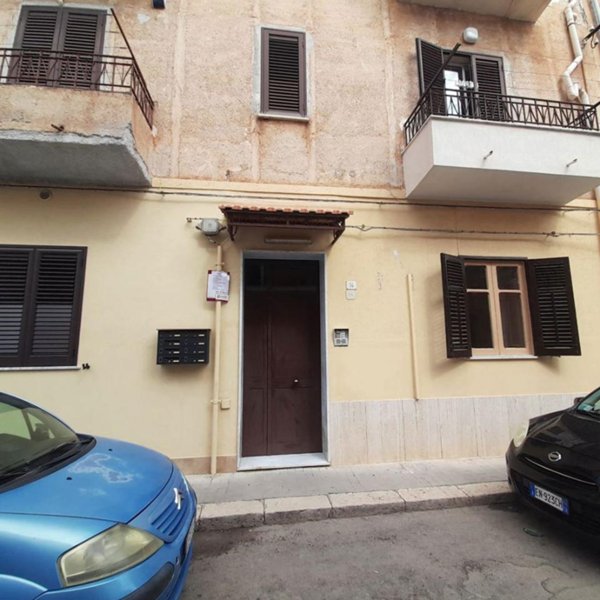appartamento in vendita a Palermo in zona Partanna