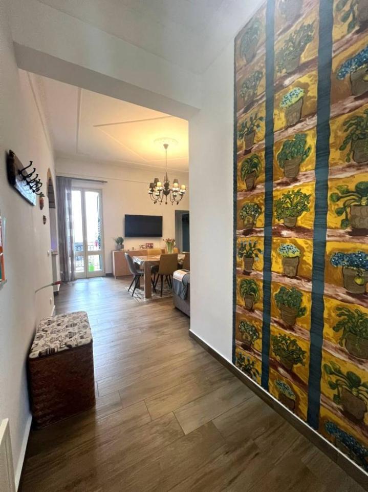appartamento in vendita a Palermo in zona Montegrappa / Santa Rosalia