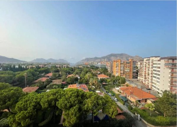 appartamento in vendita a Palermo in zona Borgo Nuovo