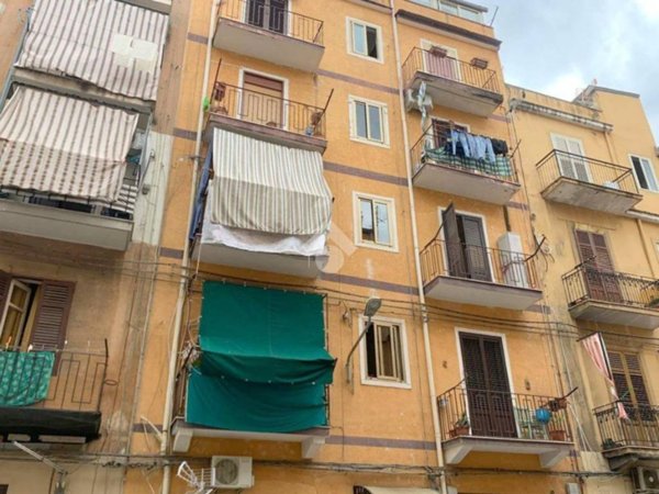 appartamento in vendita a Palermo in zona Zisa