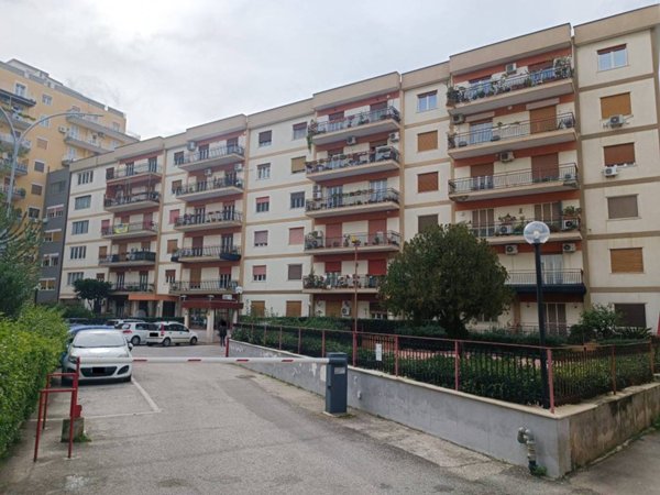appartamento in vendita a Palermo in zona Resuttana