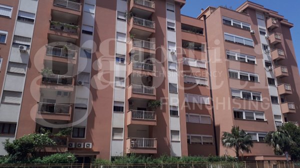 appartamento in vendita a Palermo in zona Resuttana
