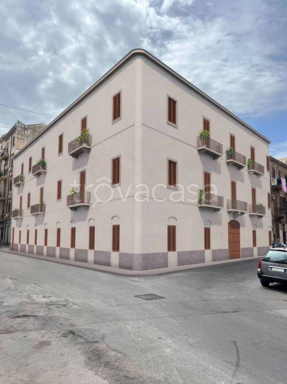 appartamento in vendita a Palermo in zona Oreto