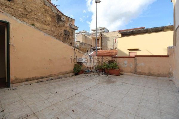 appartamento in vendita a Palermo in zona Uditore