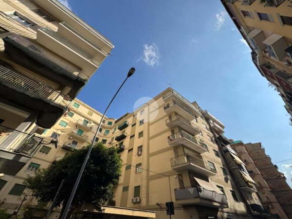 appartamento in vendita a Palermo in zona Zisa