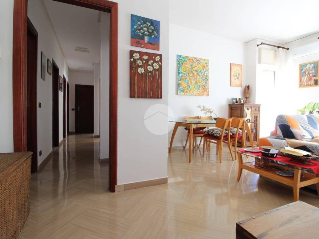 appartamento in vendita a Palermo in zona Uditore