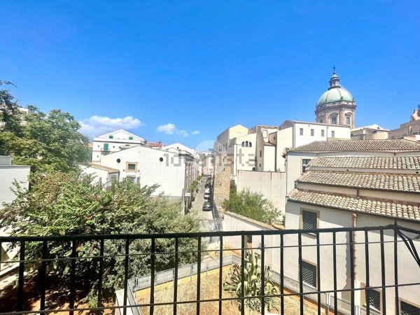 appartamento in vendita a Palermo