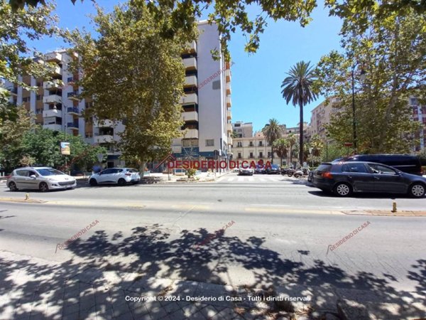 appartamento in vendita a Palermo in zona Libertà