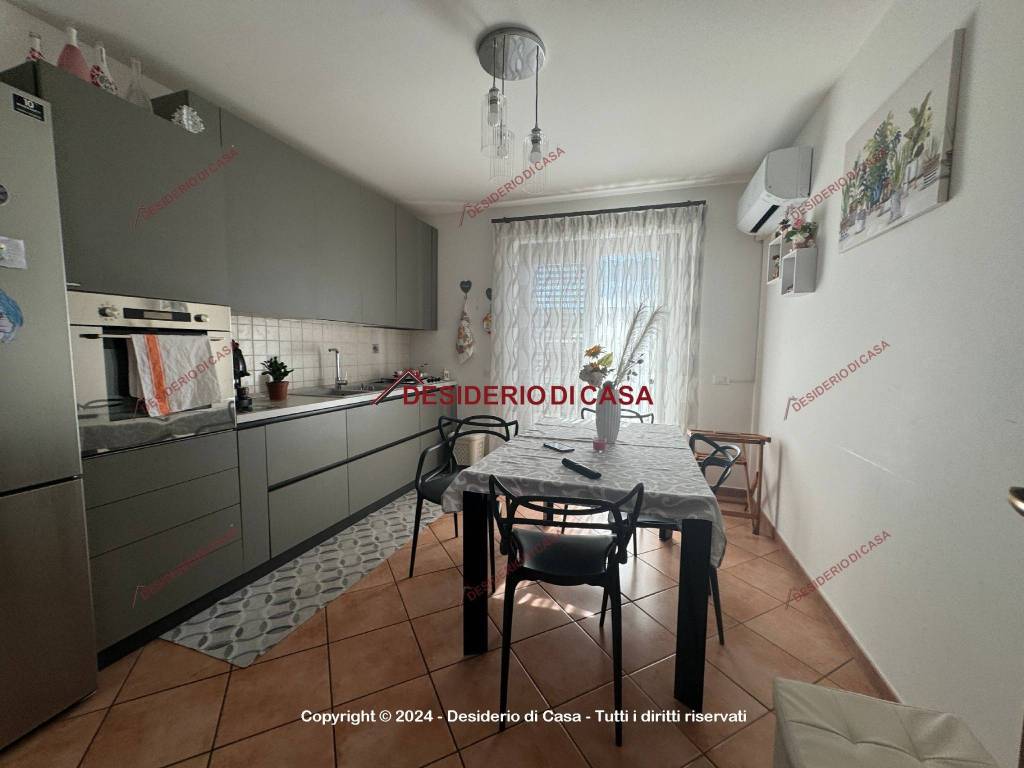appartamento in vendita a Palermo in zona Villagrazia/Falsomiele