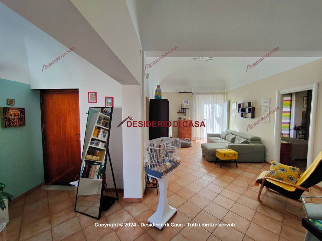 appartamento in vendita a Palermo in zona Politeama