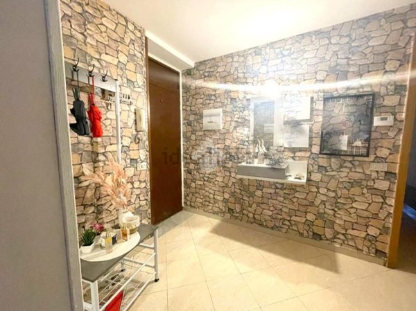 appartamento in vendita a Palermo in zona Zisa