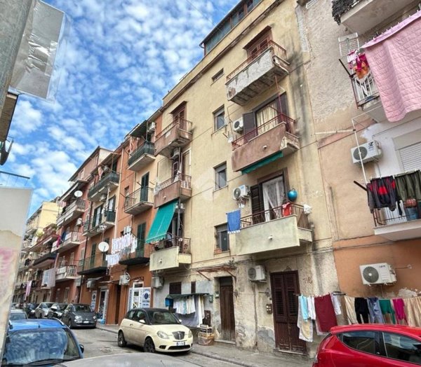 appartamento in vendita a Palermo in zona Oreto