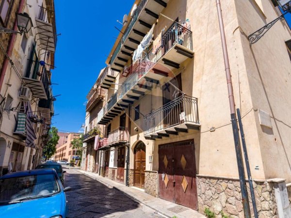 appartamento in vendita a Palermo in zona Centro storico
