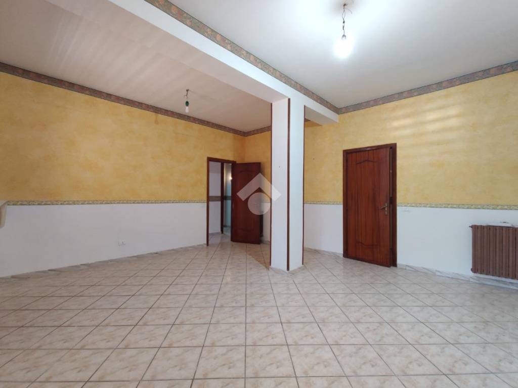 appartamento in vendita a Palermo in zona Chiavelli