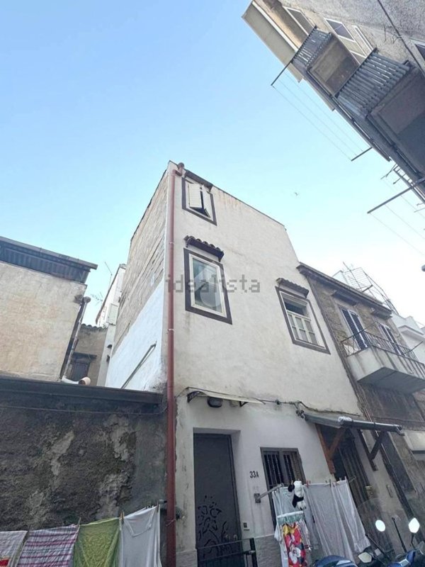 appartamento in vendita a Palermo in zona Zisa