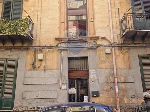 appartamento in vendita a Palermo in zona Montegrappa / Santa Rosalia