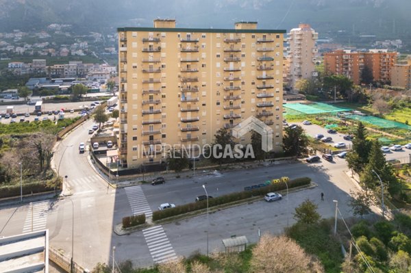 appartamento in vendita a Palermo in zona Oreto
