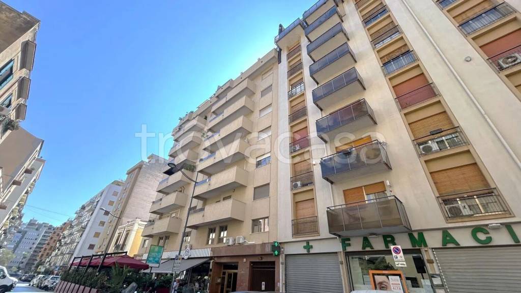 appartamento in vendita a Palermo in zona Libertà