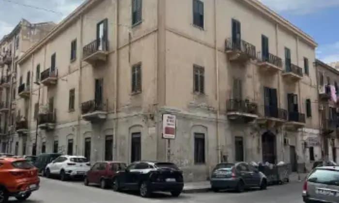 appartamento in vendita a Palermo in zona Montegrappa / Santa Rosalia