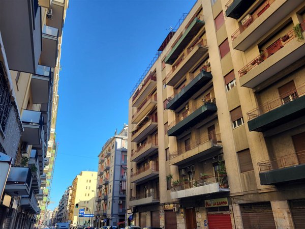 appartamento in vendita a Palermo
