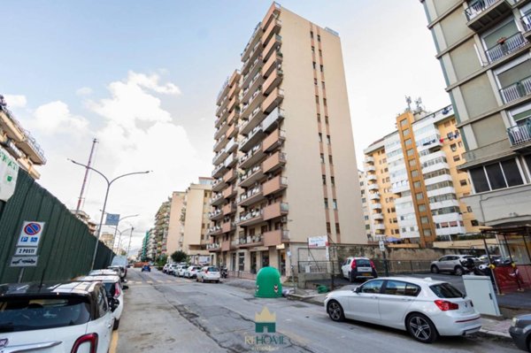 appartamento in vendita a Palermo in zona Libertà