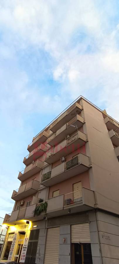 appartamento in vendita a Palermo in zona Oreto