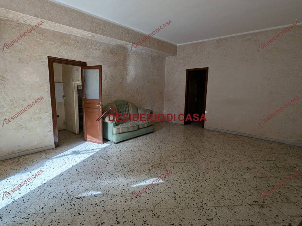 appartamento in vendita a Palermo in zona Oreto