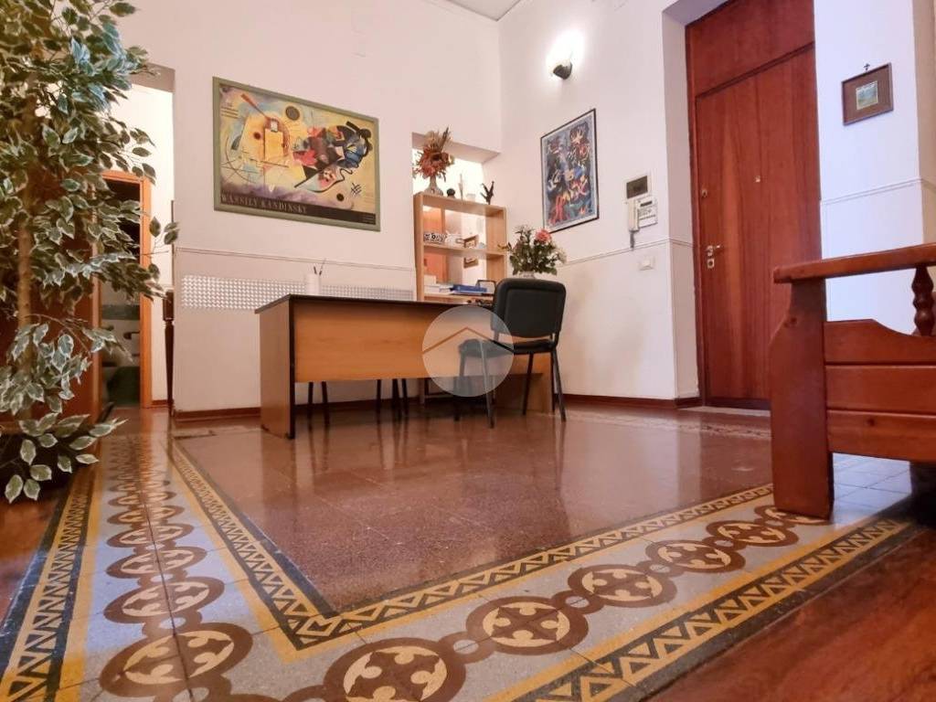 appartamento in vendita a Palermo in zona Politeama
