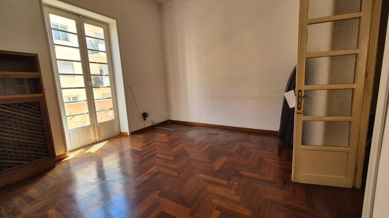 appartamento in vendita a Palermo in zona Politeama