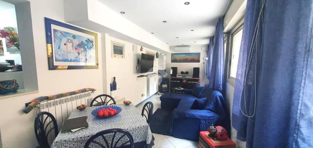 appartamento in vendita a Palermo in zona Zisa