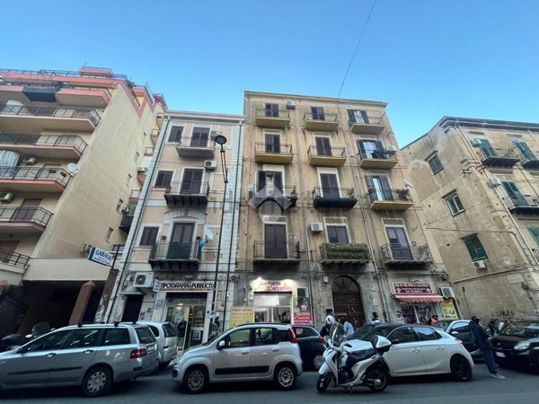 appartamento in vendita a Palermo in zona Oreto