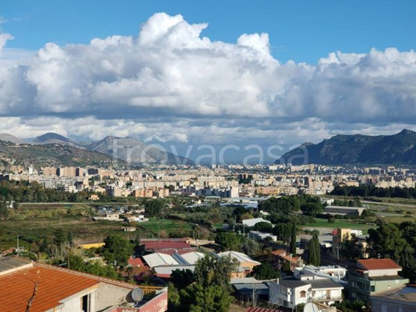 appartamento in vendita a Palermo in zona Baida