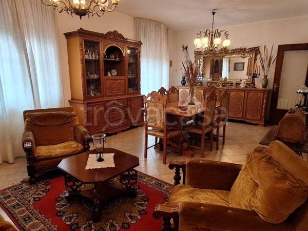 appartamento in vendita a Palermo in zona Zisa