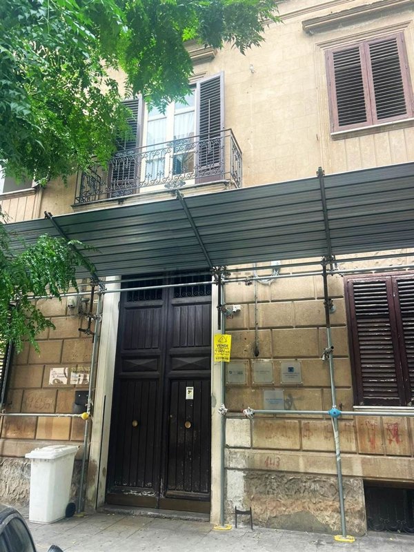 appartamento in vendita a Palermo in zona Libertà