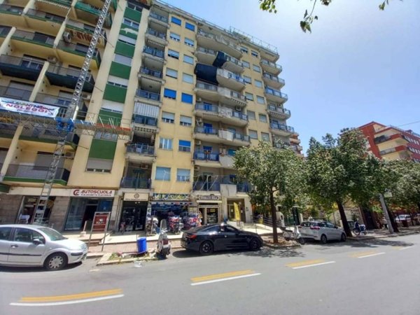 appartamento in vendita a Palermo in zona Politeama