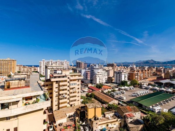 appartamento in vendita a Palermo in zona Montepellegrino